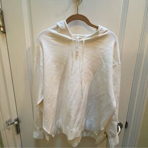 A classic Artizia white hoodie